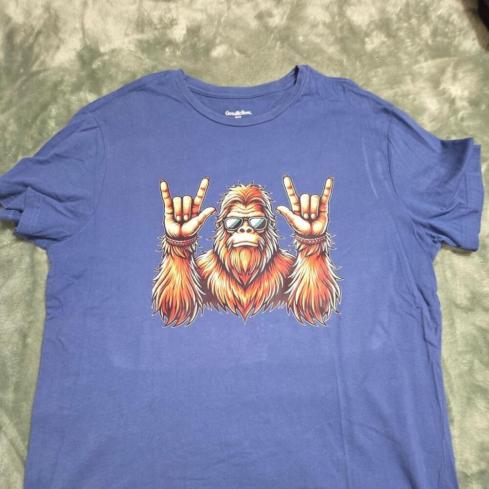 Goodfellow-co Men's Blue and Navy T-shirt